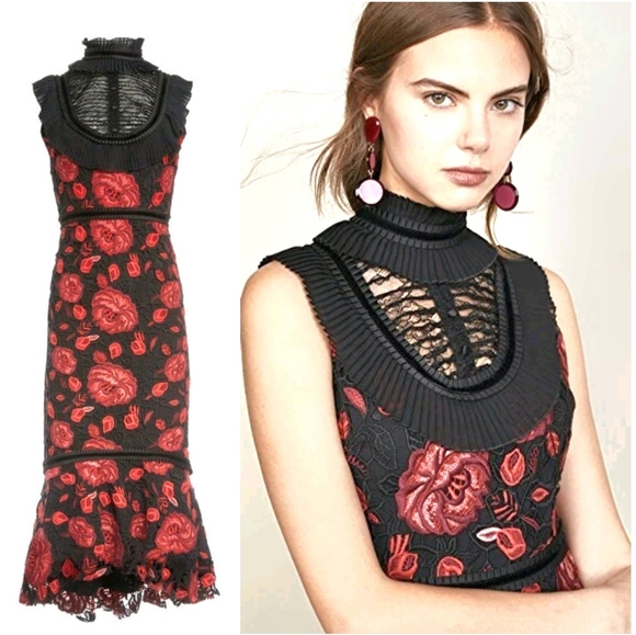 Alice + Olivia Dresses & Skirts - Alice + Olivia Evelina Lace Rose Mermaid Dress